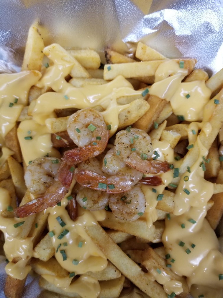 Moms + Pops Grocery | meal takeaway | 802 Forest Ave, Jackson, AL 36545, USA | 2512462529 OR +1 251-246-2529