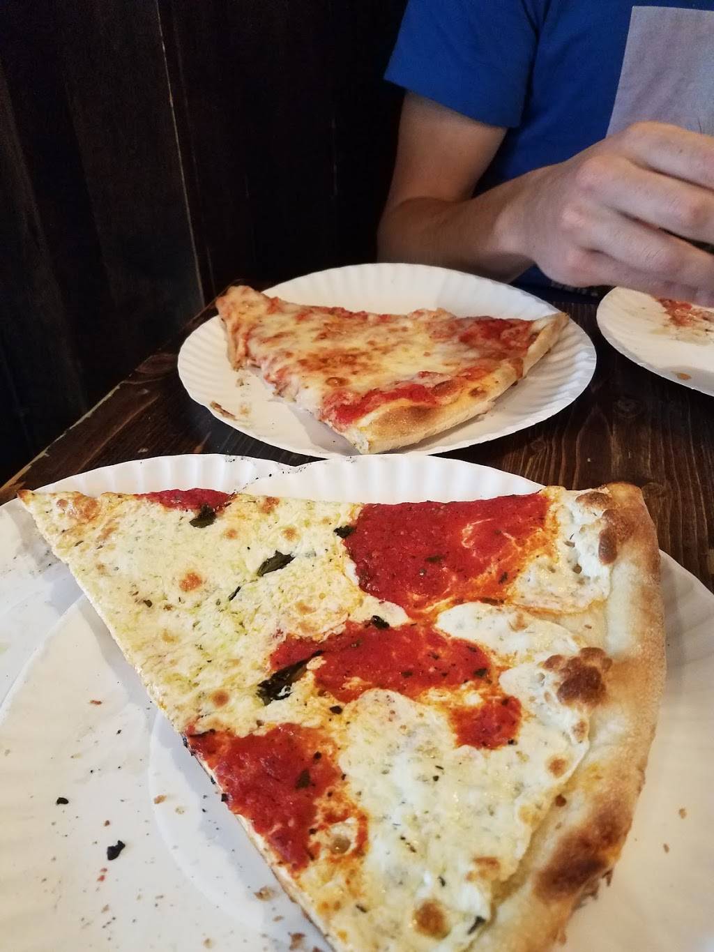 Francescos | restaurant | 529 Henry St, Brooklyn, NY 11231, USA | 7188340863 OR +1 718-834-0863