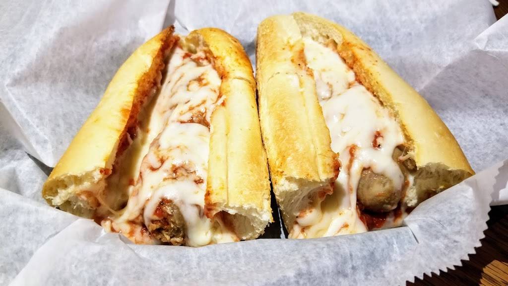 Nicks Family Restaurant | restaurant | 1453 20th St, Vero Beach, FL 32960, USA | 7725672311 OR +1 772-567-2311