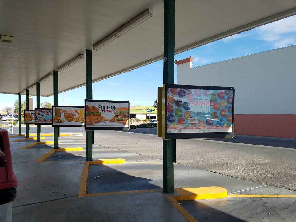 Sonic Drive-In | restaurant | 2270 Trawood Dr, El Paso, TX 79935, USA | 9155921777 OR +1 915-592-1777