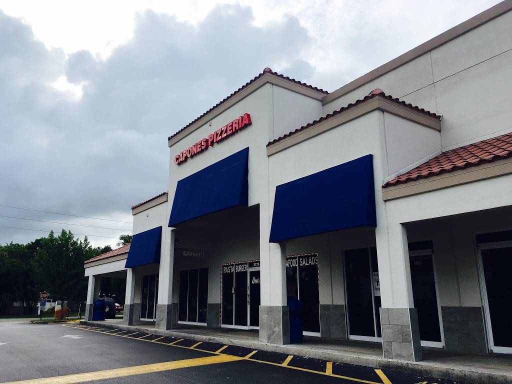 Capones Italian Pizzeria | restaurant | 3775 Hollywood Blvd, Hollywood, FL 33021, USA | 9549869192 OR +1 954-986-9192
