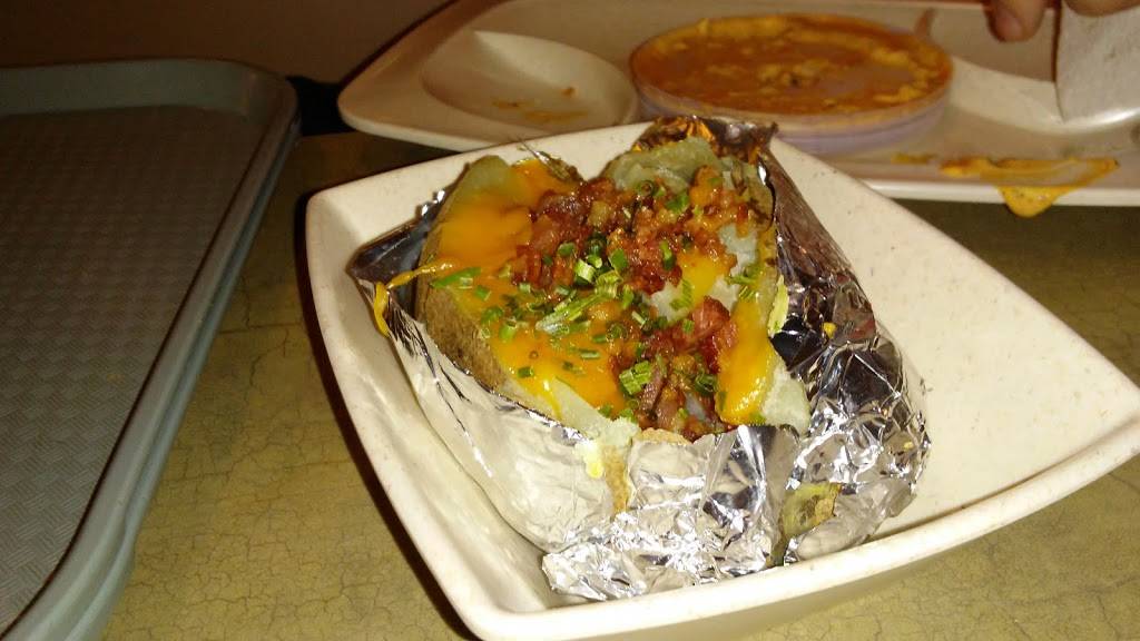 Captain Ds | restaurant | 8923 OH-66, Defiance, OH 43512, USA | 4197842004 OR +1 419-784-2004