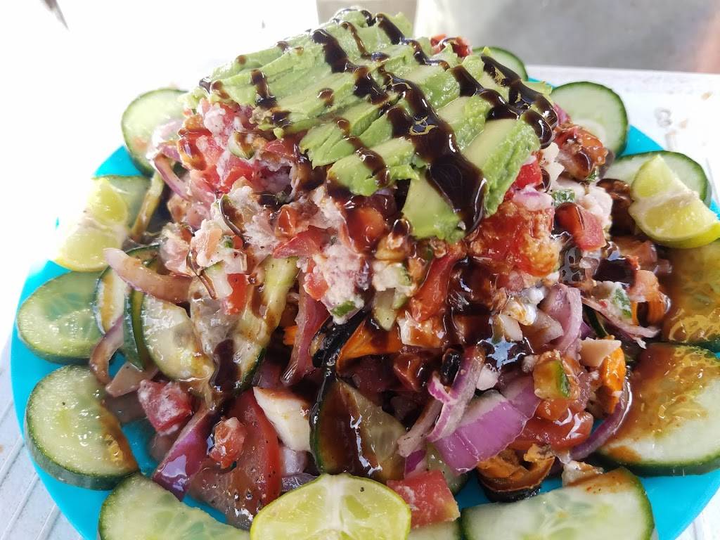 Mariscos Los Gueros | restaurant | Leona Vicario 28-6, Cuauhtemoc, 22890 Ensenada, B.C., Mexico | 016461217933 OR +52 646 121 7933