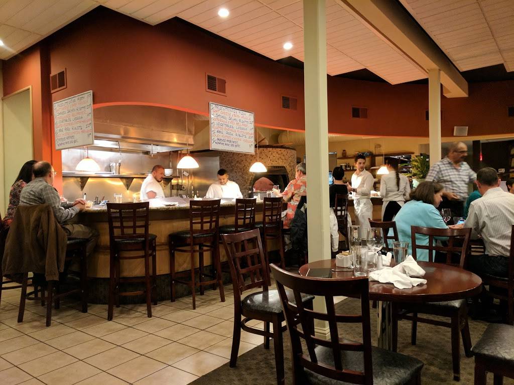 La Piazza | restaurant | 15 Moraga Way, Orinda, CA 94563, USA | 9252539191 OR +1 925-253-9191