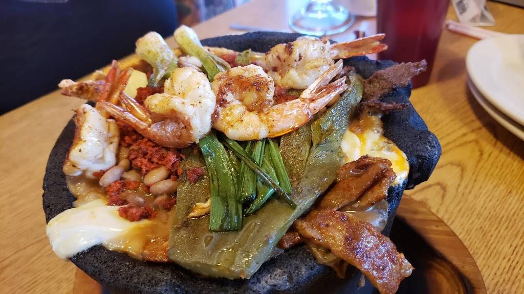 Chakas Mexican Restaurant | restaurant | 6265 E Evans Ave, Denver, CO 80222, USA | 3039938105 OR +1 303-993-8105