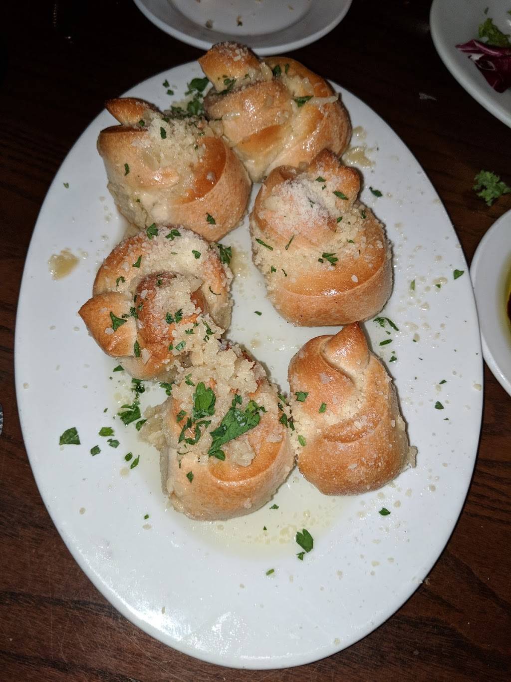 Vinnies Neighborhood Italian | restaurant | 641 Merrimon Ave, Asheville, NC 28804, USA | 8282531077 OR +1 828-253-1077