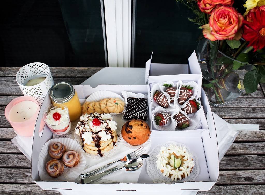 Dulce y Salao. Bakery | restaurant | 4680 SW 29th Terrace, Fort Lauderdale, FL 33312, USA | 7866472505 OR +1 786-647-2505