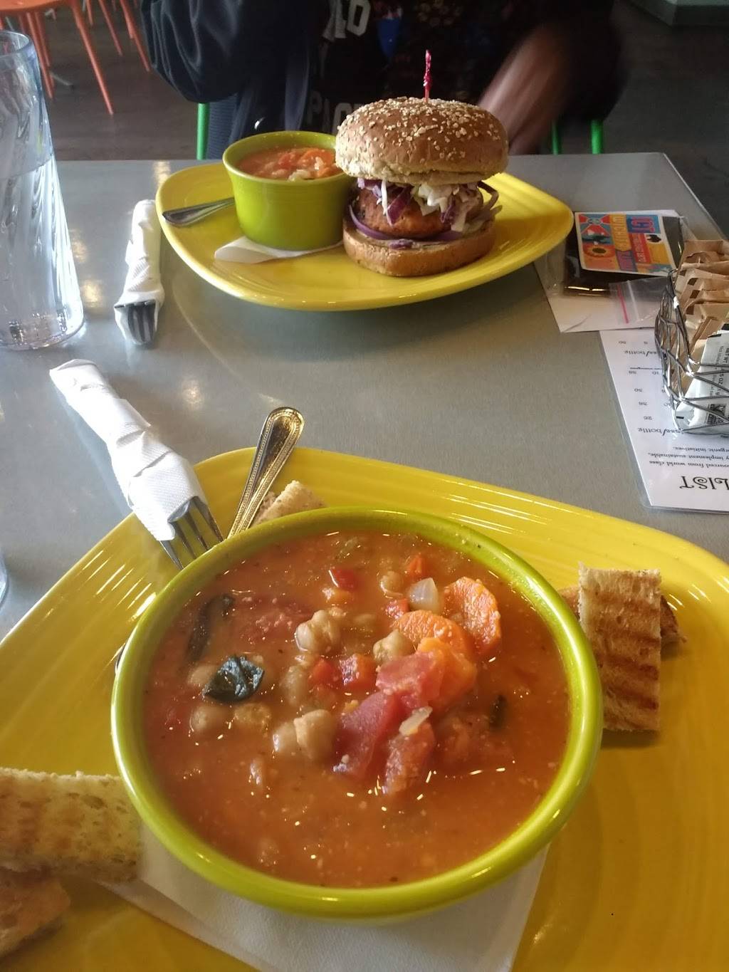 Lotus Leaf Cafe | restaurant | 251 Washington N, Wichita, KS 67213, USA | 3162954133 OR +1 316-295-4133