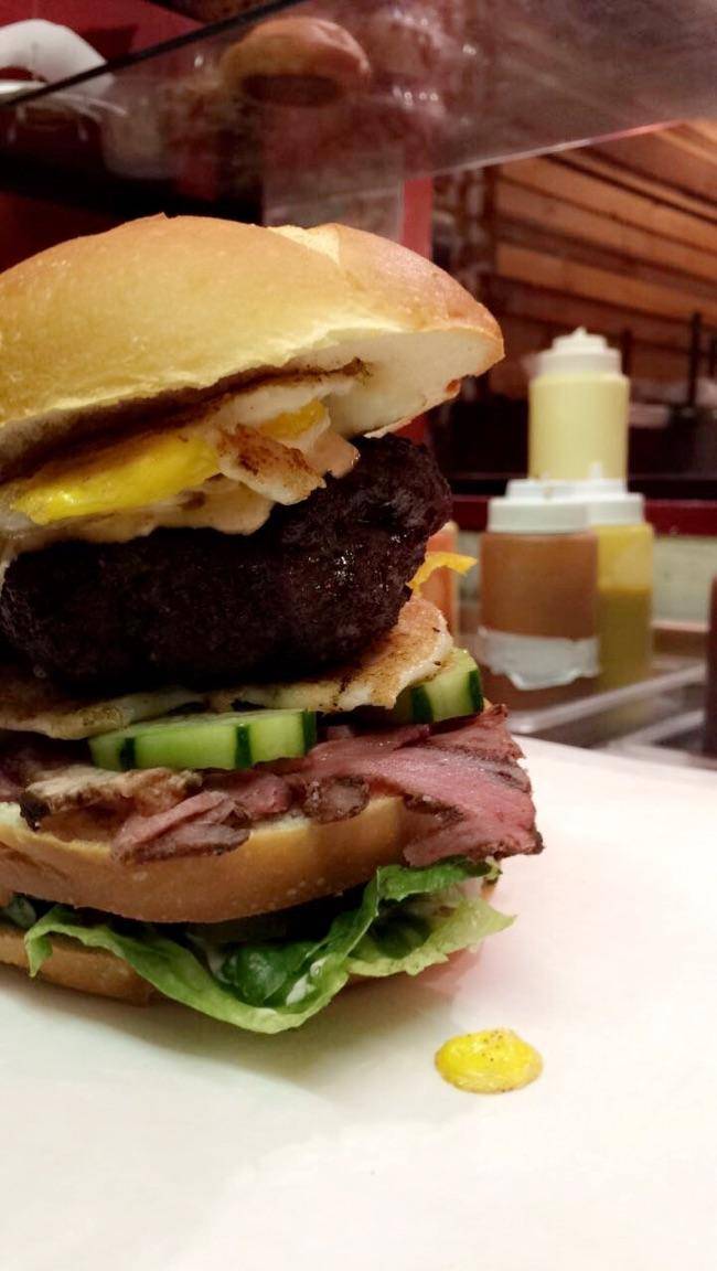 Crisp | restaurant | 3004 Avenue L, Brooklyn, NY 11210, USA | 7187584785 OR +1 718-758-4785