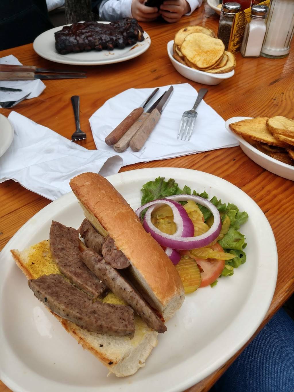 Gristmill River Restaurant & Bar | restaurant | 1287 Gruene Rd, New Braunfels, TX 78130, USA | 8306250684 OR +1 830-625-0684