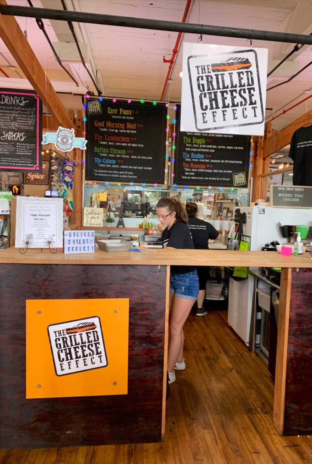 The Grilled Cheese Effect | restaurant | 27-31 Mechanic St, Paris, ON N3L 1K2, Canada | 5197208091 OR +1 519-720-8091