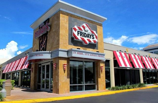 TGI Fridays | restaurant | 6840 Northlake Mall Dr, Charlotte, NC 28269, USA | 7045962869 OR +1 704-596-2869