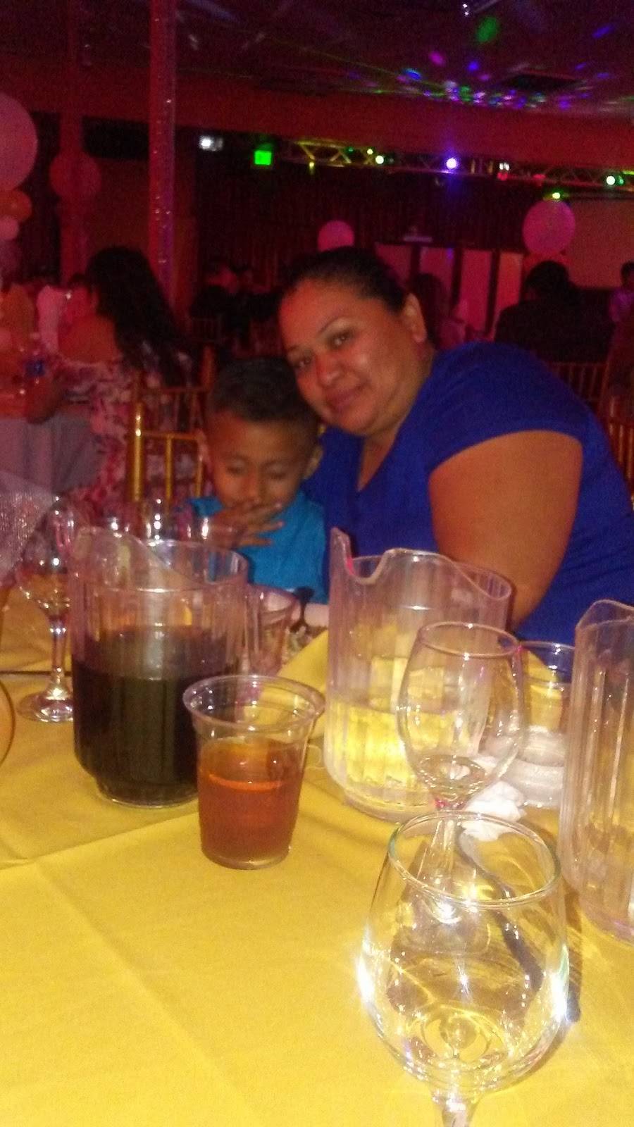 Las Vegas Banquet Hall | restaurant | 7052 Van Nuys Blvd, Van Nuys, CA 91405, USA | 8187937936 OR +1 818-793-7936