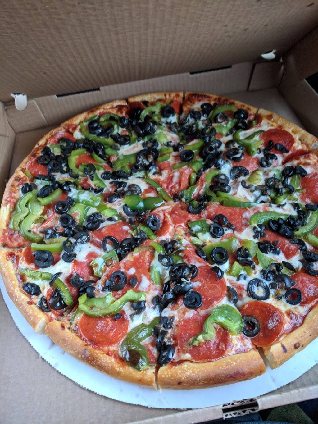 New England Pizza & Restaurant | restaurant | 319 Boston Post Rd, North Windham, CT 06256, USA | 8604568770 OR +1 860-456-8770