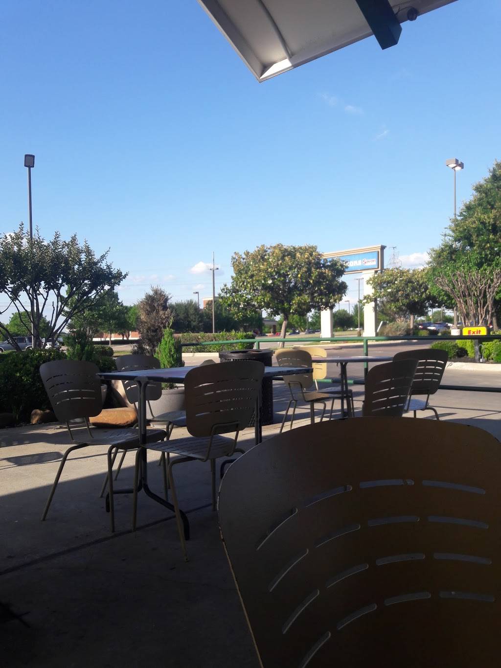 Sonic Drive-In | restaurant | 1316 W Belt Line Rd, DeSoto, TX 75115, USA | 9722744627 OR +1 972-274-4627