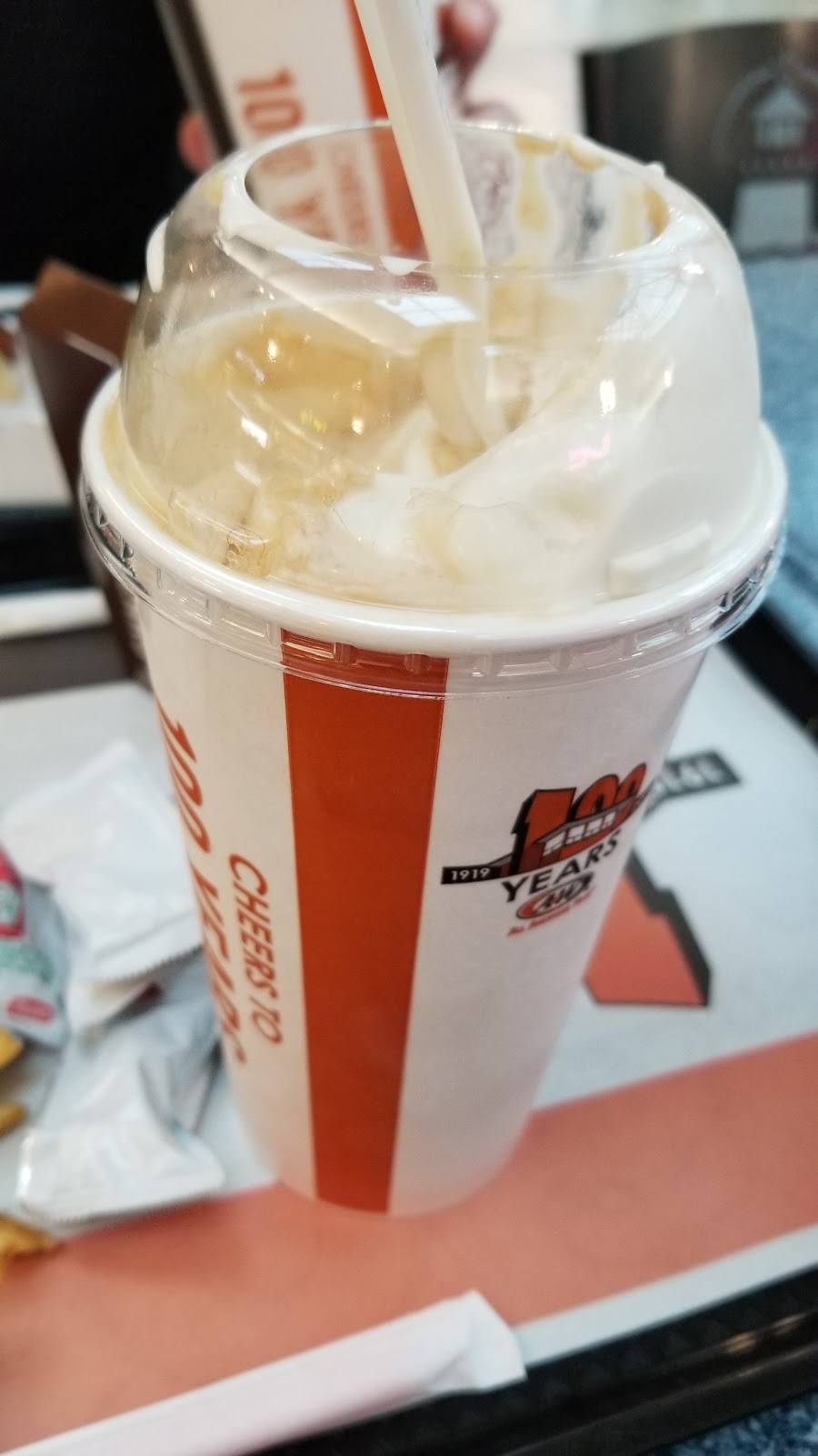 A&W Restaurant | restaurant | Rivertown Cross Mall, Grandville, MI 49418, USA | 6165313324 OR +1 616-531-3324