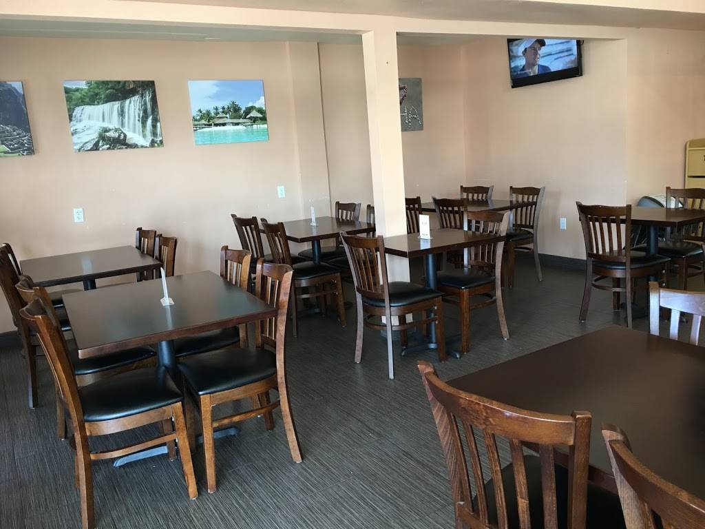 W&W BBQ | restaurant | 22580 Foothill Blvd, Hayward, CA 94541, USA | 5105372888 OR +1 510-537-2888