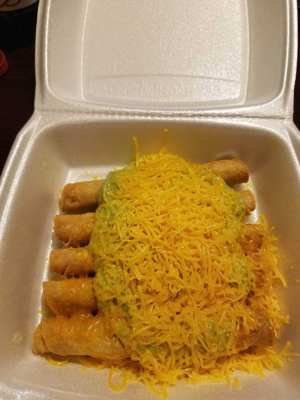 Polibertos Taco Shop | restaurant | 4310 W Glendale Ave, Glendale, AZ 85301, USA | 6238470549 OR +1 623-847-0549