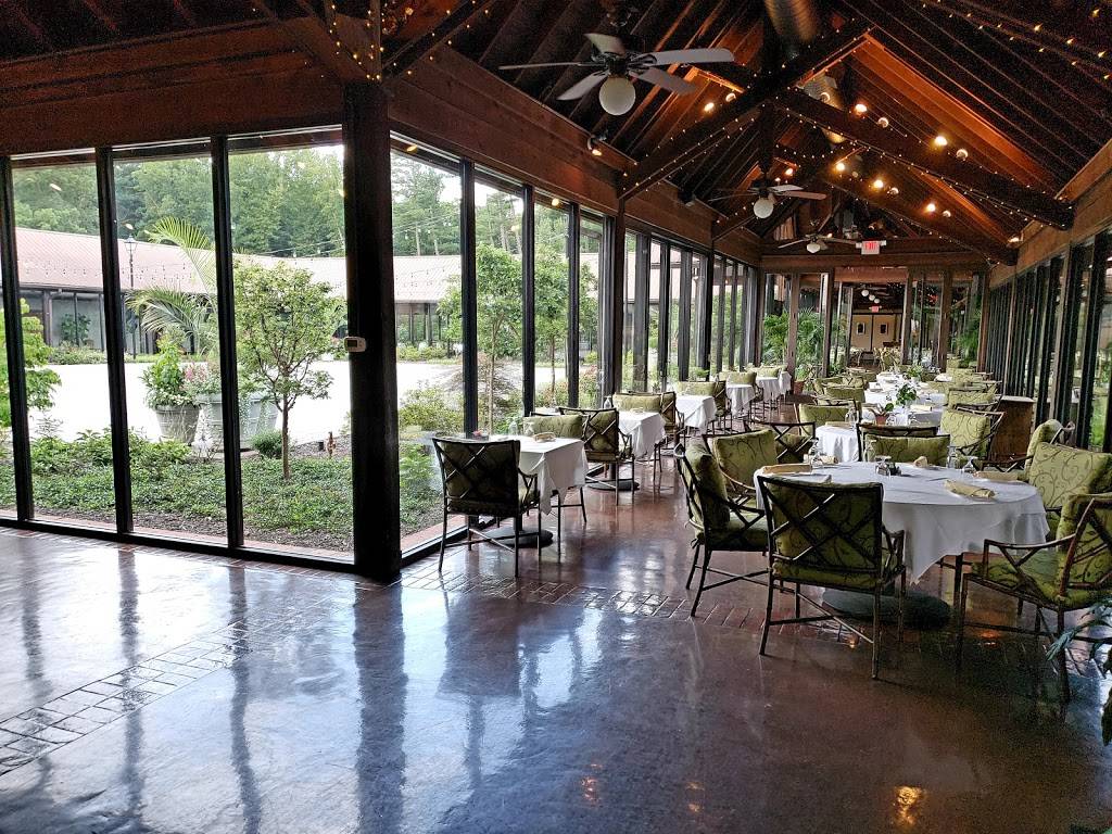 Deerpark Restaurant | restaurant | 1 Approach Rd, Asheville, NC 28803, USA | 8282256260 OR +1 828-225-6260