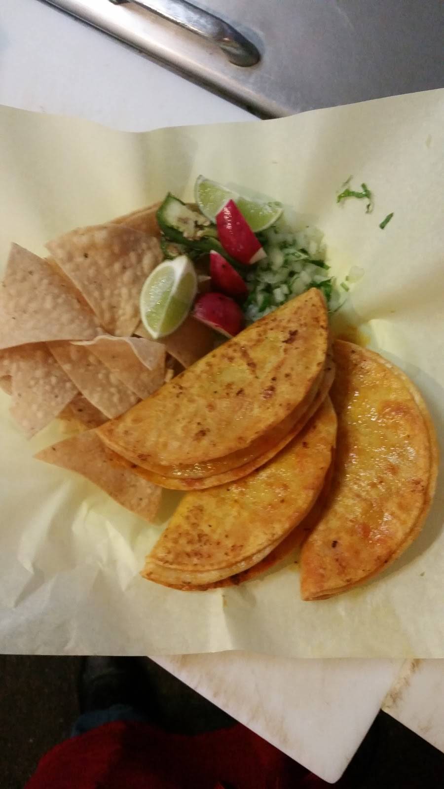 Carnitas Michoacanas | restaurant | 6200 Eastern Ave, Bell Gardens, CA 90201, USA | 3237719192 OR +1 323-771-9192