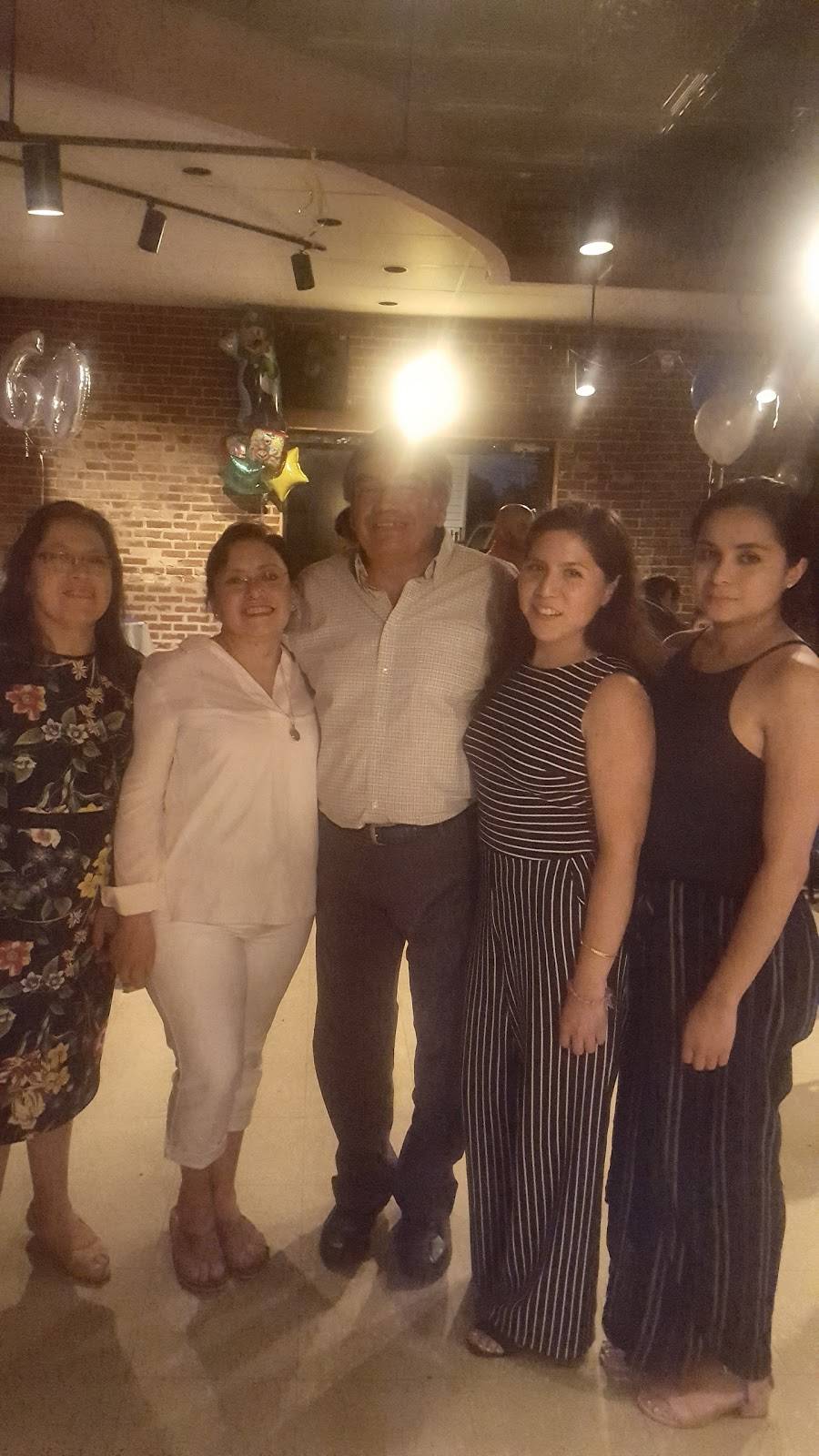 Big Tonys Pizza | meal delivery | 3276 W Fullerton Ave, Chicago, IL 60647, USA | 6303898796 OR +1 630-389-8796