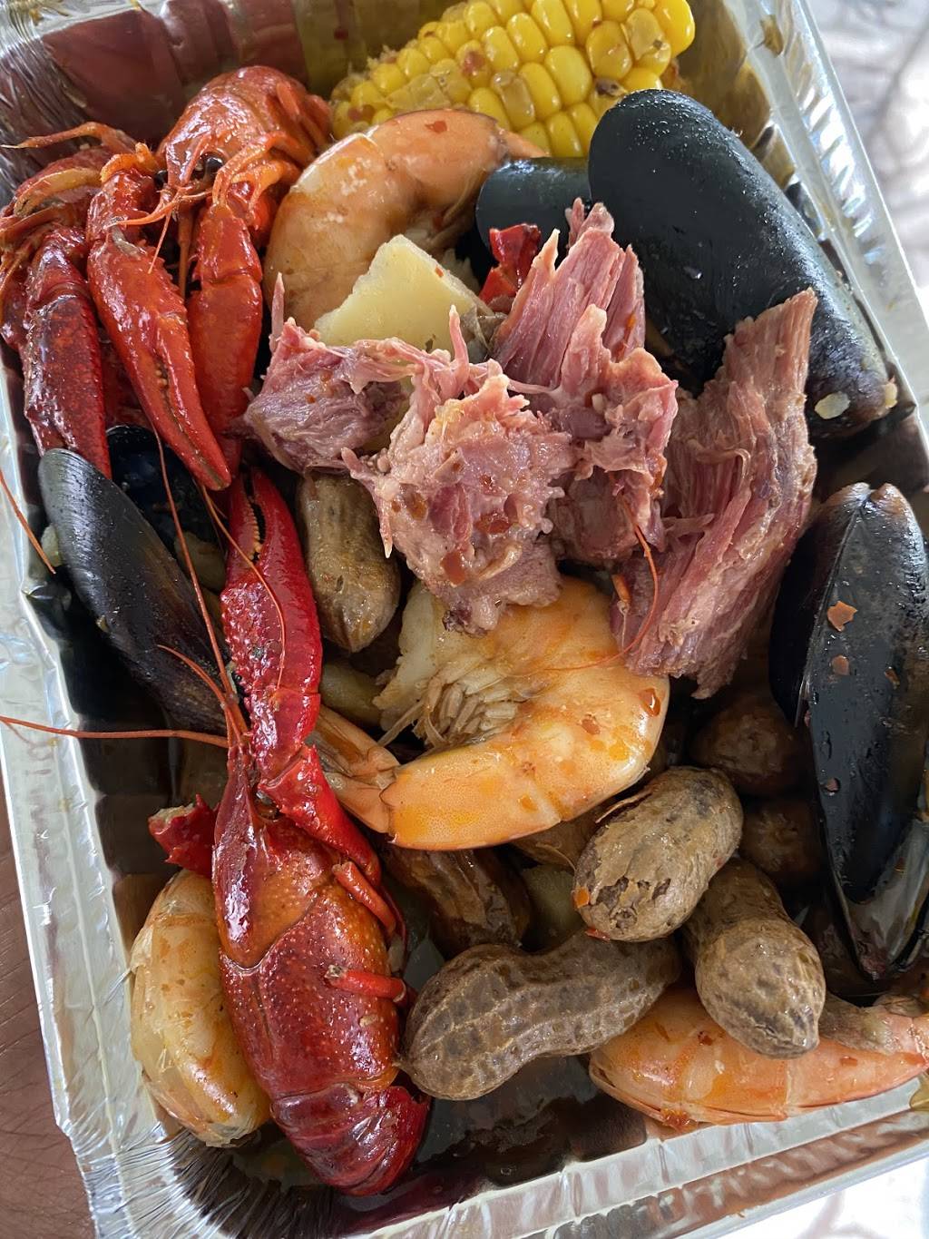 Tampa Blu | restaurant | 6844 N 50th St, Tampa, FL 33610, USA | 8133005032 OR +1 813-300-5032