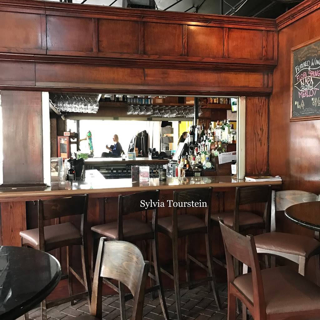 Mattisons City Grille Downtown Sarasota | restaurant | 1 N Lemon Ave, Sarasota, FL 34236, USA | 9413300440 OR +1 941-330-0440