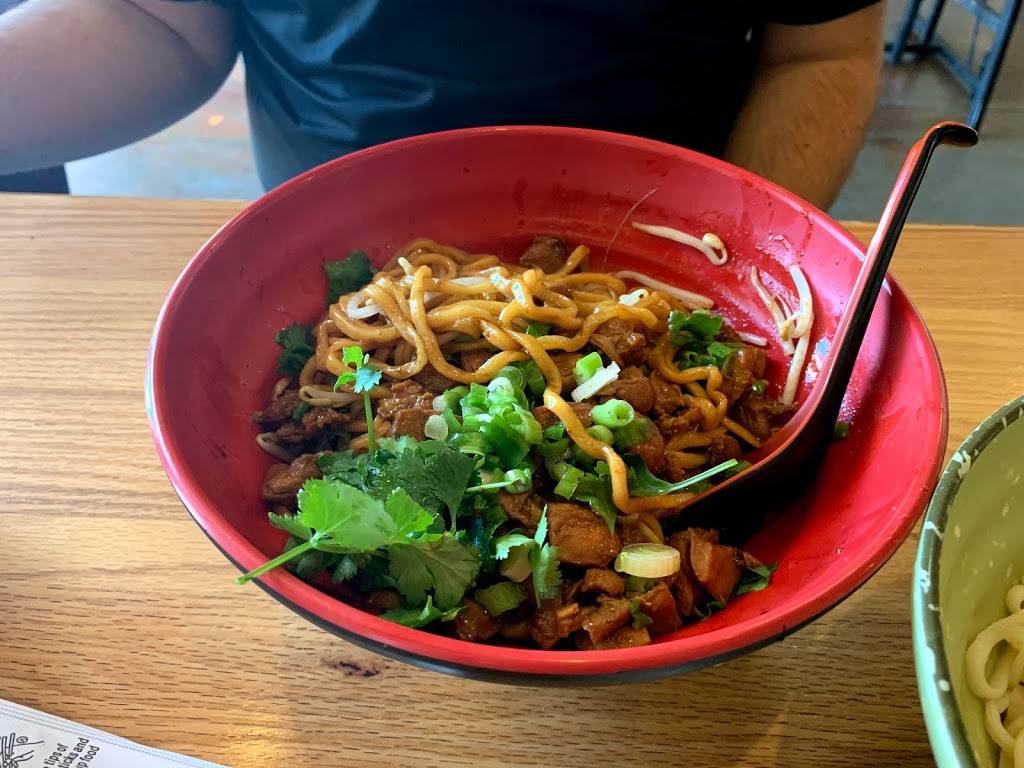 One More Noodle House 来一碗 | restaurant | 3370 State St n5, South Salt Lake, UT 84115, USA | 8019068992 OR +1 801-906-8992