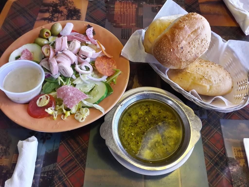 Johnnys Italian Restaurant | restaurant | 2907 FL-590, Clearwater, FL 33759, USA | 7277972940 OR +1 727-797-2940