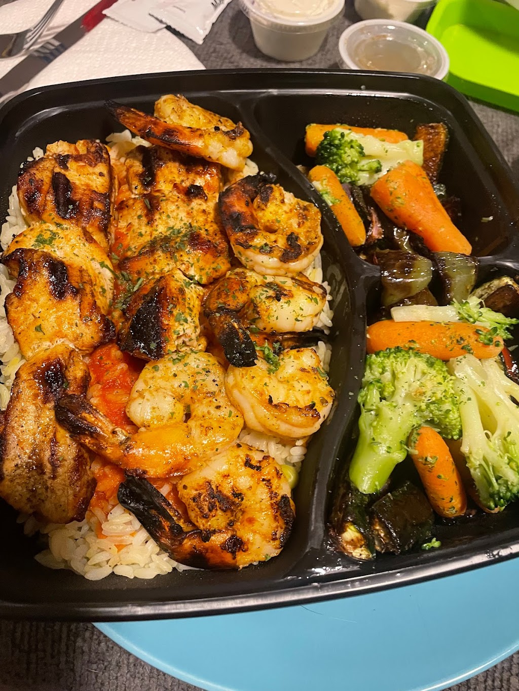 Agora Mediterranean Grill | restaurant | 3309 45th St, Highland, IN 46322, USA | 2195463767 OR +1 219-546-3767