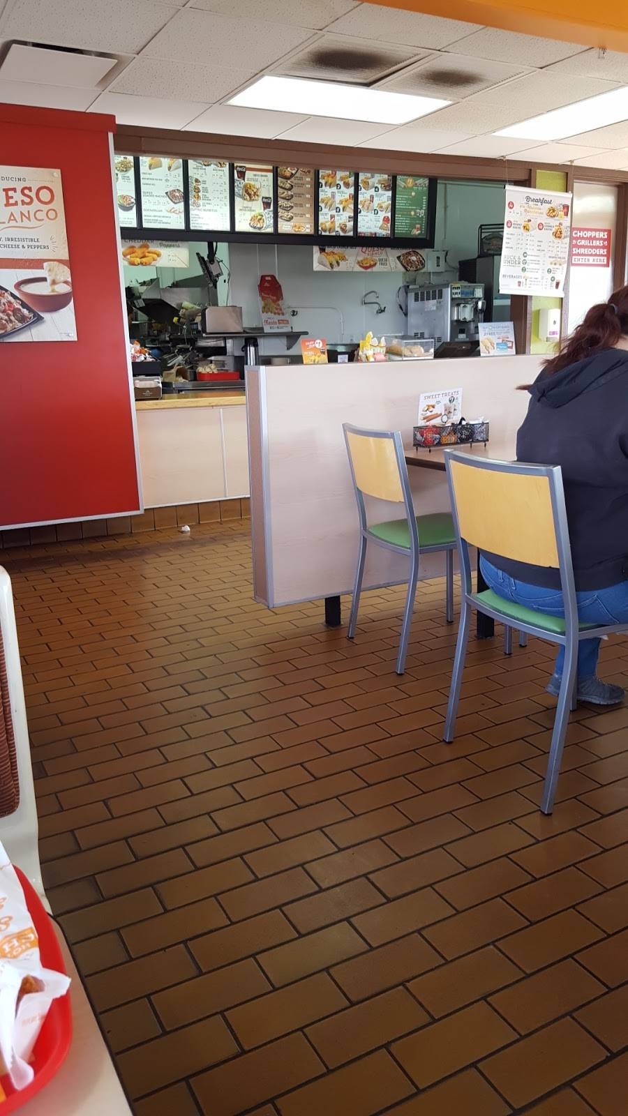 Del Taco | meal takeaway | 15797 Main St, Hesperia, CA 92345, USA | 7602448931 OR +1 760-244-8931