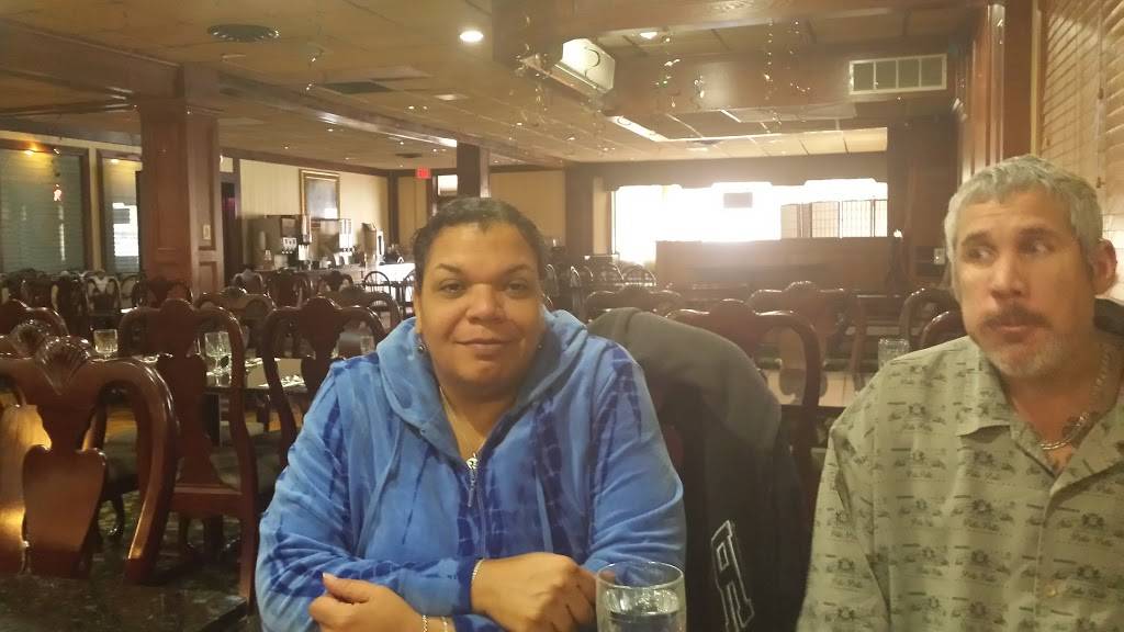 Namaste India | restaurant | 1400 Radford Rd, Pittsburgh, PA 15227, USA | 4128845435 OR +1 412-884-5435