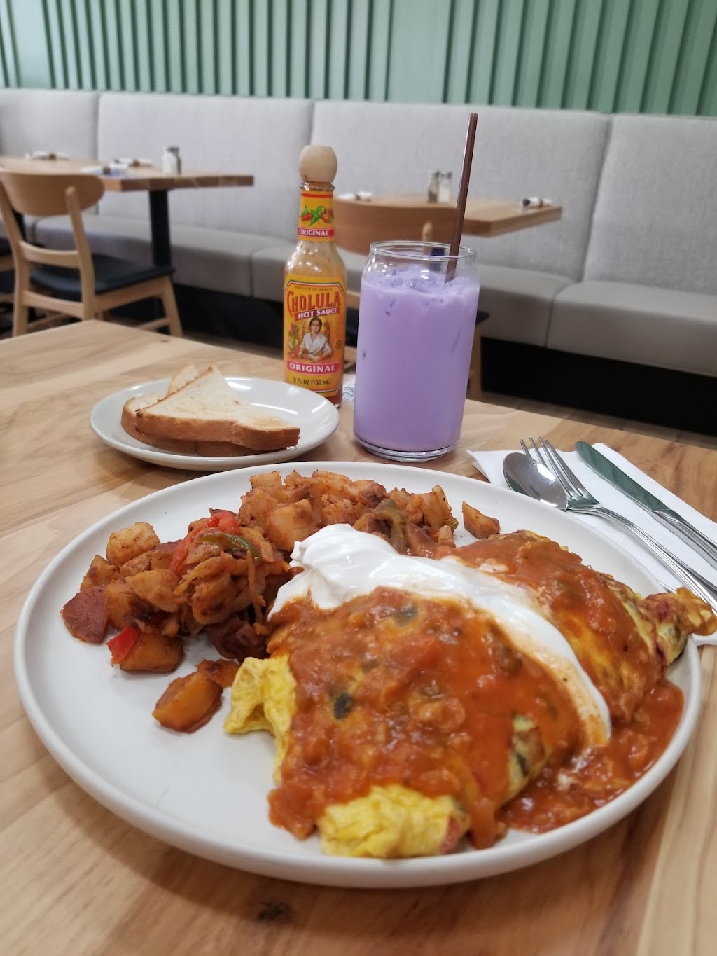 The Breeze Cafe | restaurant | 39698 Cedar Blvd, Newark, CA 94560, USA | 5102708142 OR +1 510-270-8142