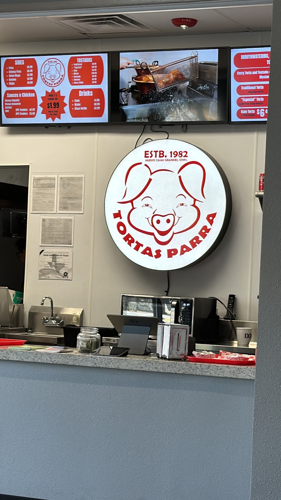 Tortas Parra USA | restaurant | 404 Arizona Ave, El Paso, TX 79902, USA | 9152170446 OR +1 915-217-0446