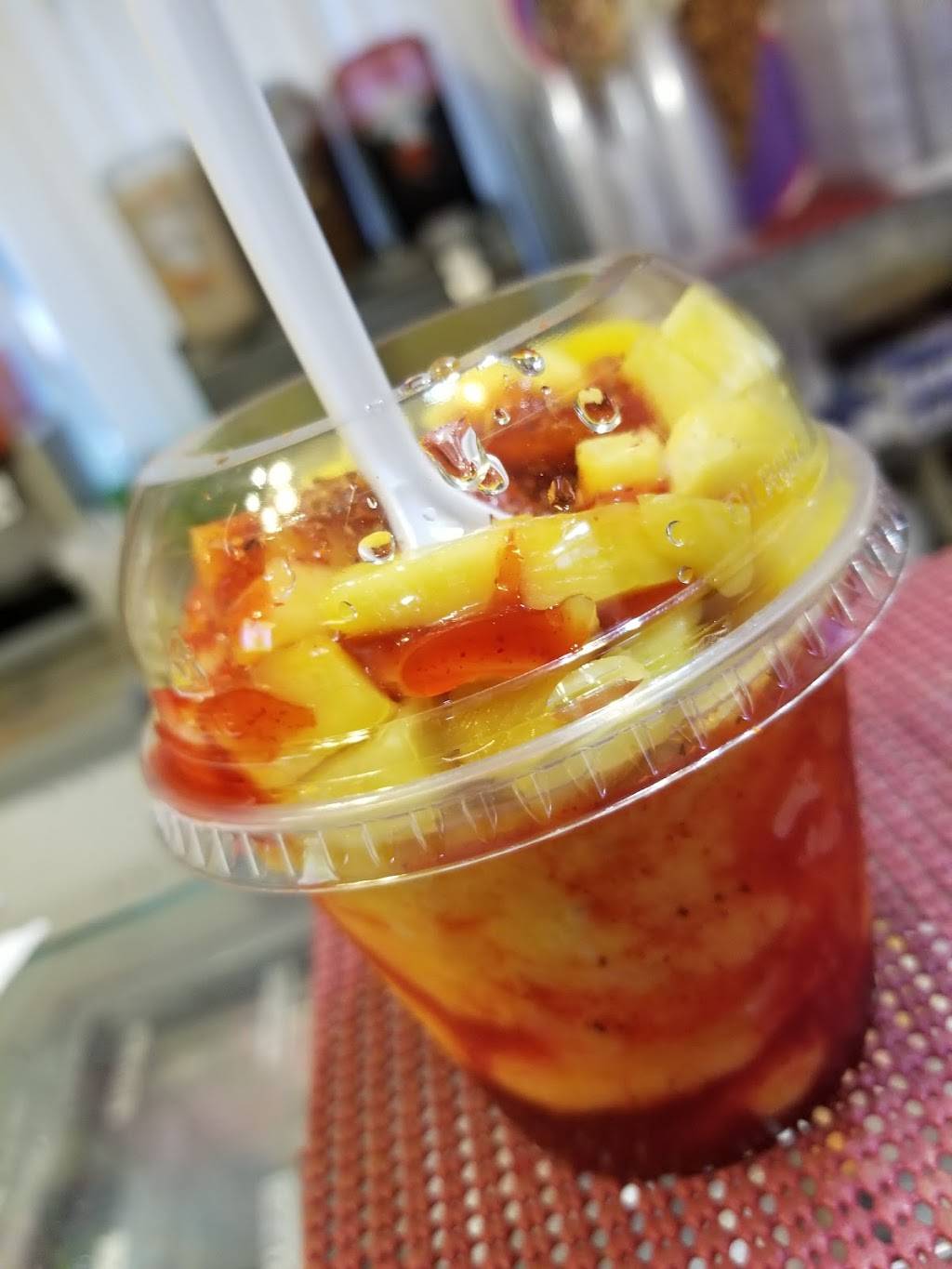 Chicken Palace | restaurant | 1937 W Forest Home Ave, Milwaukee, WI 53204, USA | 4143848401 OR +1 414-384-8401