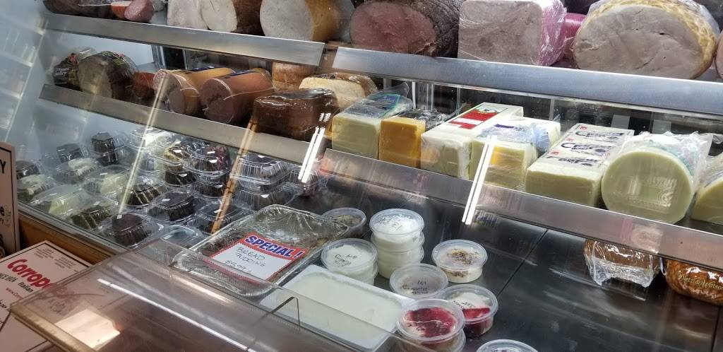 Giulianos Deli | restaurant | 2202 Mt Carmel Ave, Glenside, PA 19038, USA | 2155721447 OR +1 215-572-1447