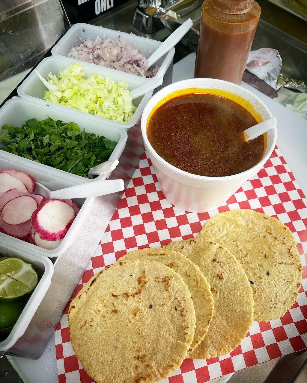 Birrieria Los Nava | restaurant | 10179 S Frontage Rd, Yuma, AZ 85367, USA | 9283180053 OR +1 928-318-0053