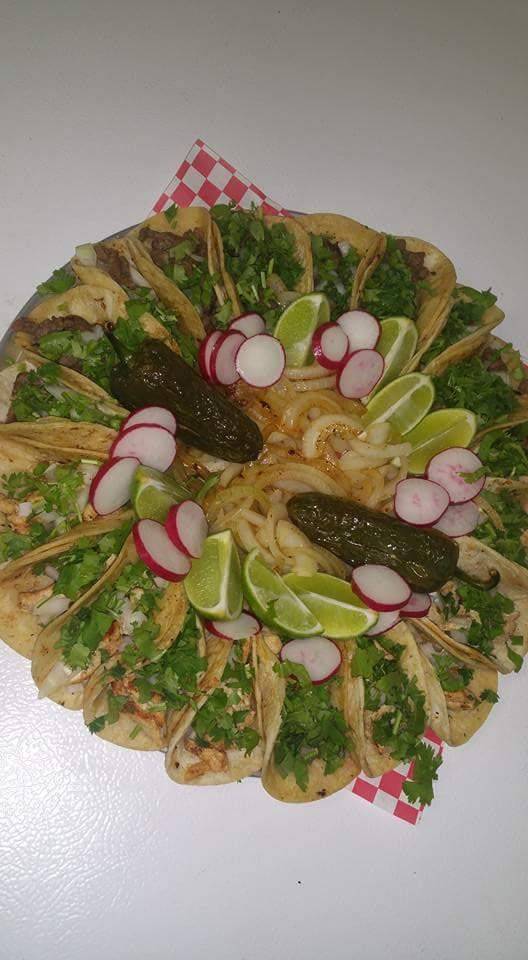 The Local Restaurant | restaurant | 3001 E Walnut Ave, Dalton, GA 30721, USA | 7065299096 OR +1 706-529-9096