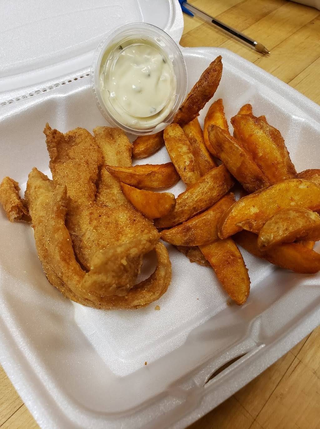 Clubhouse Pizza Florida | restaurant | 106 E High St, Florida, OH 43545, USA | 4197622008 OR +1 419-762-2008