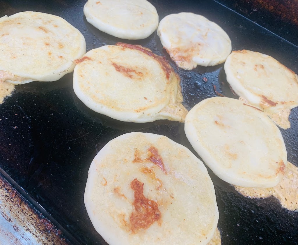 Carmen’s Antojitos Food Truck | restaurant | Aircraft Dr, Germantown, MD 20874, USA | 2407785967 OR +1 240-778-5967