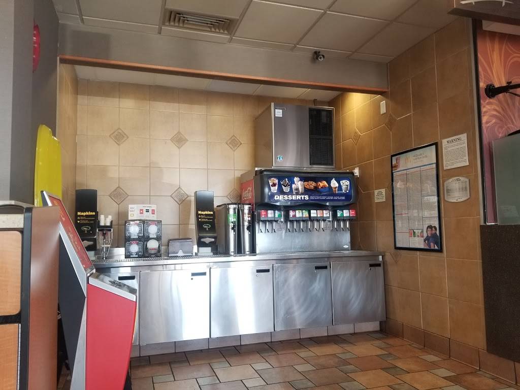 McDonalds | restaurant | 9871 Aero Dr, San Diego, CA 92123, USA | 8582785506 OR +1 858-278-5506