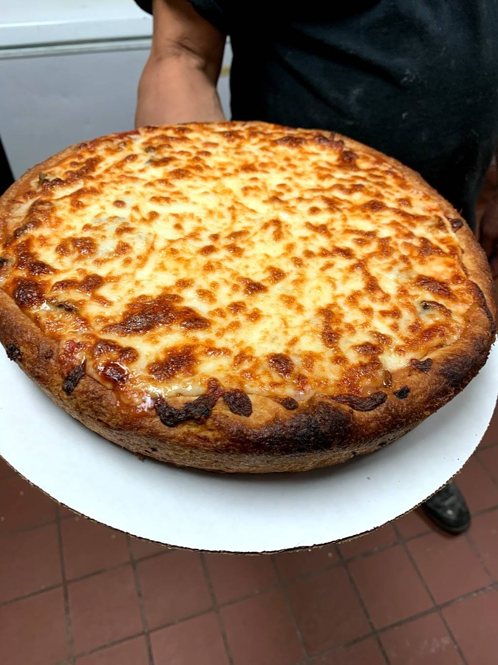 My Pizza Kitchen | restaurant | 2101 W Touhy Ave, Chicago, IL 60645, USA | 7738572202 OR +1 773-857-2202