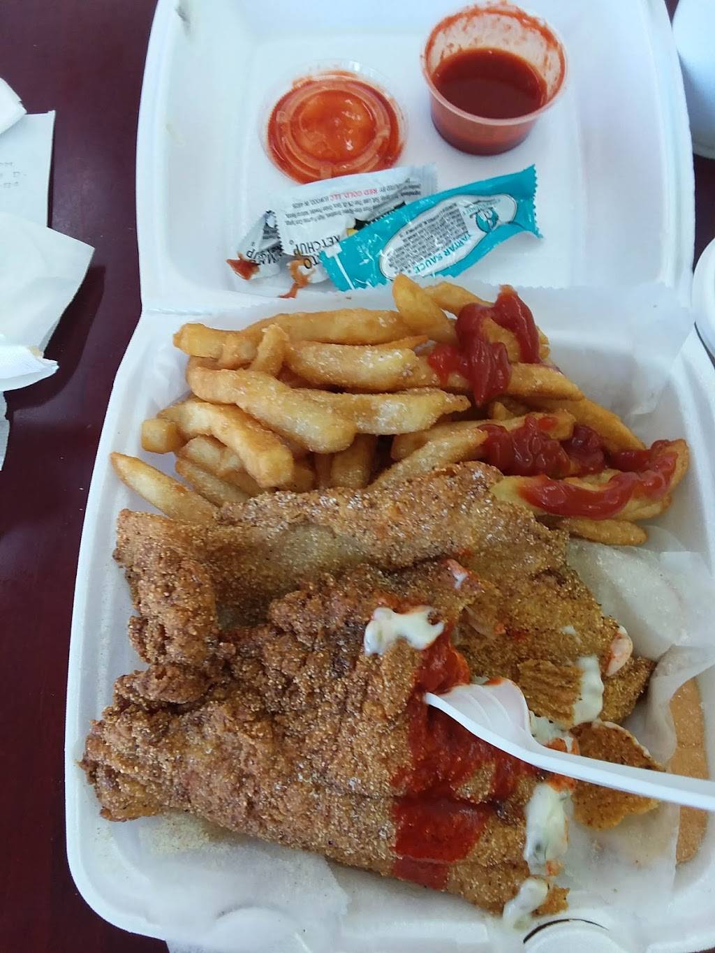 76 Steak and Potato | meal takeaway | 7601 W Hampton Ave, Milwaukee, WI 53218, USA | 4145366757 OR +1 414-536-6757