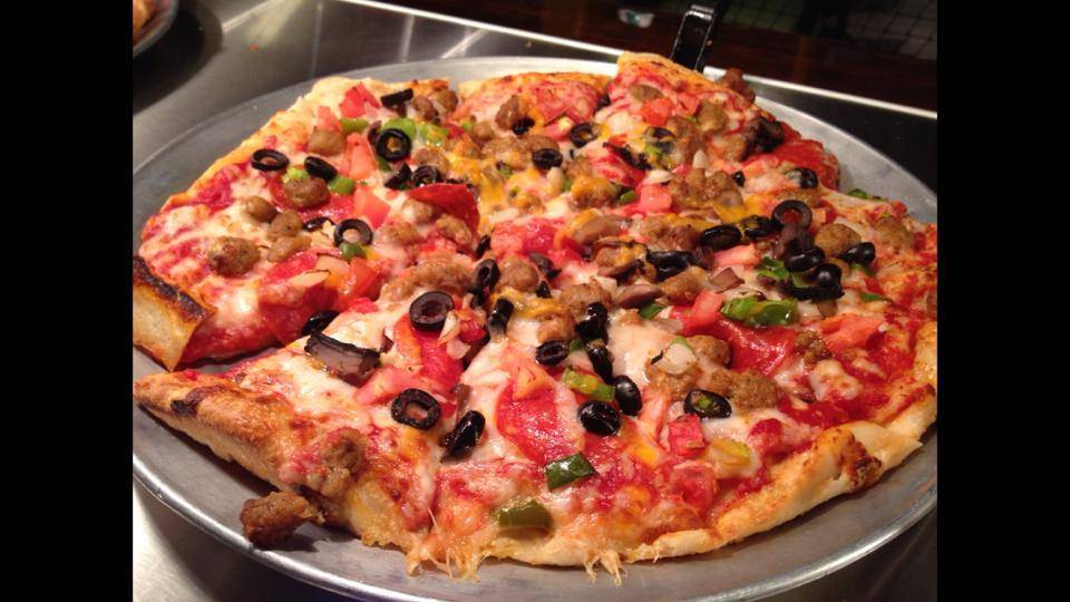 The Mill Pizza Buffet & Games | meal takeaway | 1337 Baytree Rd, Valdosta, GA 31602, USA | 2294694369 OR +1 229-469-4369