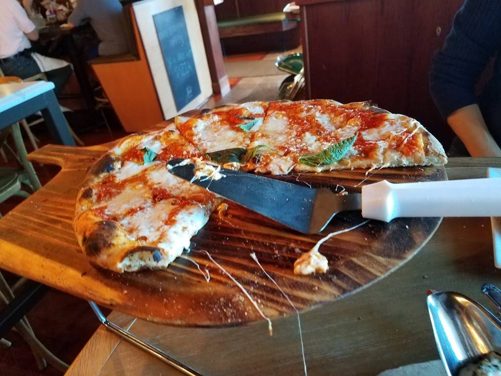 Angelinas Kitchen | restaurant | 280 Marsh Ave, Staten Island, NY 10314, USA | 7186982000 OR +1 718-698-2000