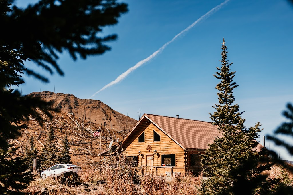 Trappers Lake Lodge | restaurant | 7700 Trappers Lake Rd, Meeker, CO 81641, USA | 9708783336 OR +1 970-878-3336