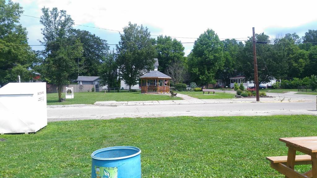 Megans Grocery & Pizza | meal takeaway | 103 S Main St, Somerville, OH 45064, USA | 5137266767 OR +1 513-726-6767