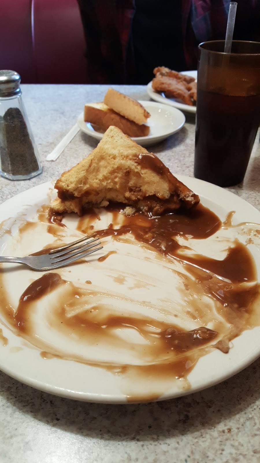 Chicken Inn | restaurant | 541 E Hendricks St, Shelbyville, IN 46176, USA | 3173926088 OR +1 317-392-6088