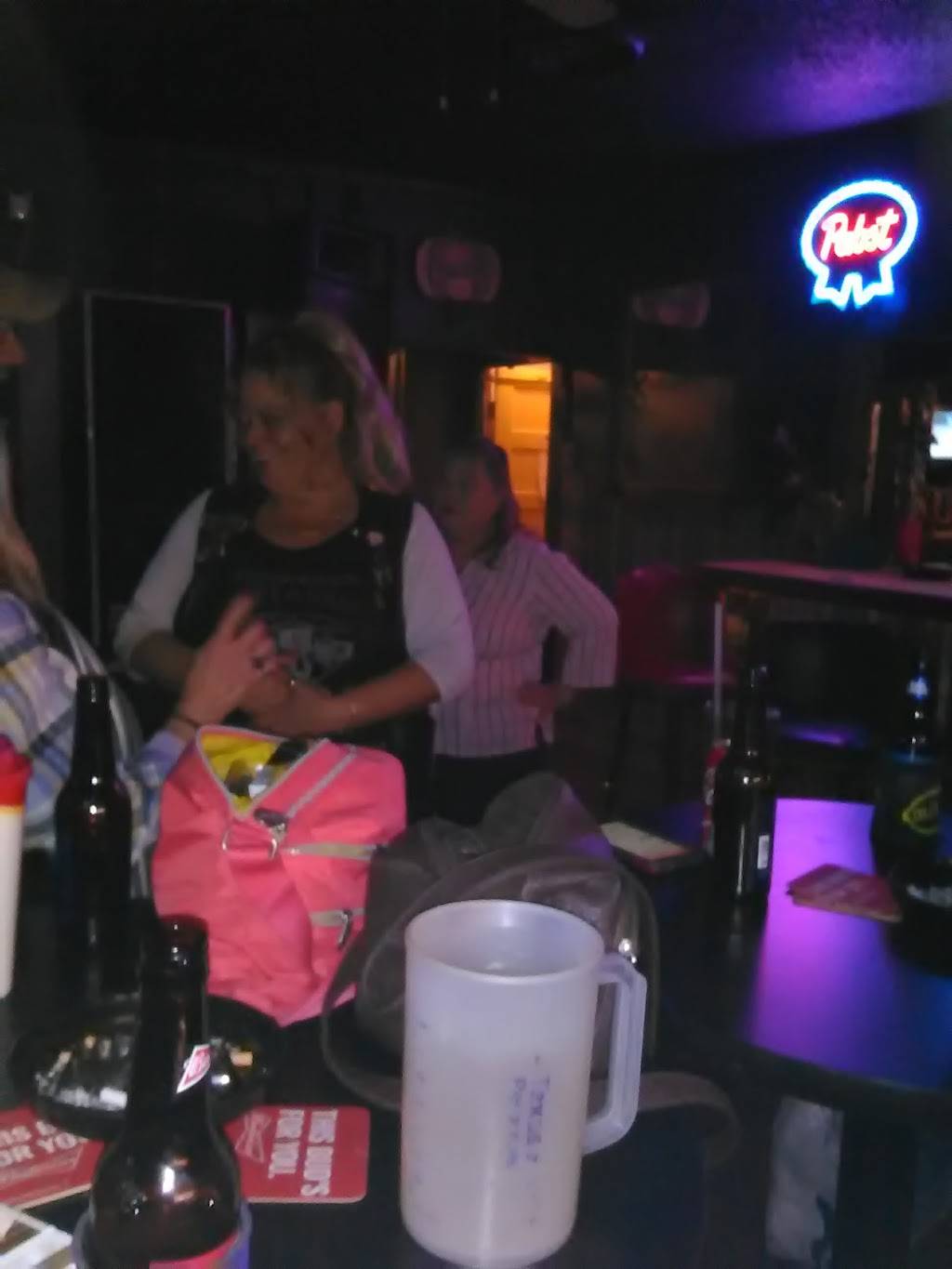 Mcgraws Neighborhood Pub | restaurant | 3321 E Lancaster Ave, Fort Worth, TX 76103, USA | 8175311459 OR +1 817-531-1459