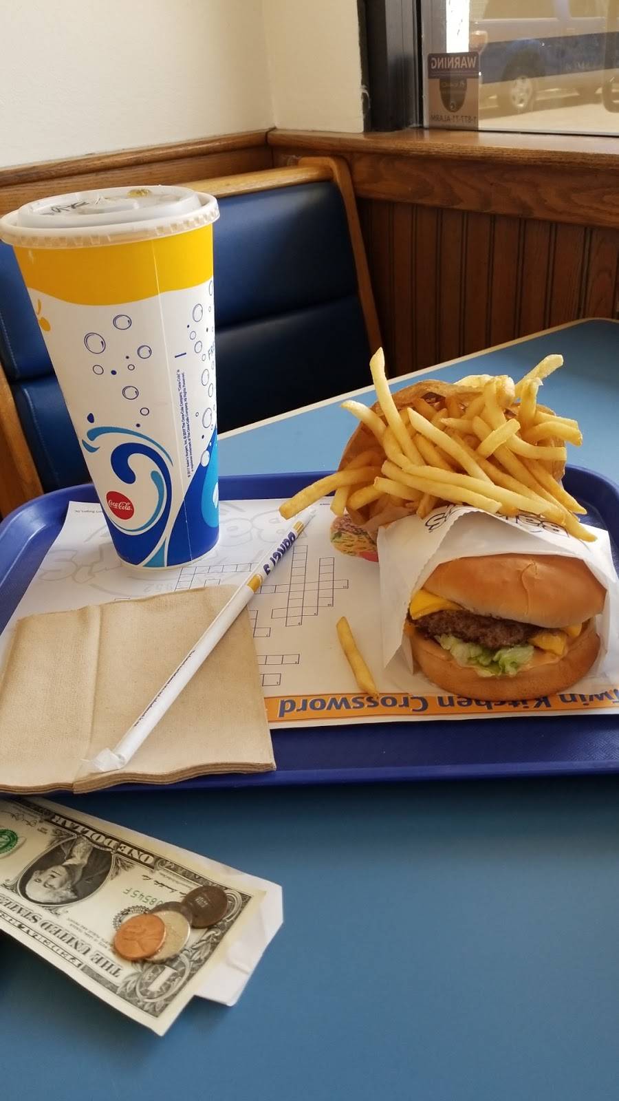 Bakers Drive-Thru | restaurant | 1265 W Colton Ave, Redlands, CA 92374, USA | 9098845233 OR +1 909-884-5233